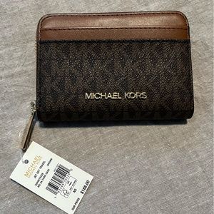 New Michael Kors Jet Set Travel card case wallet